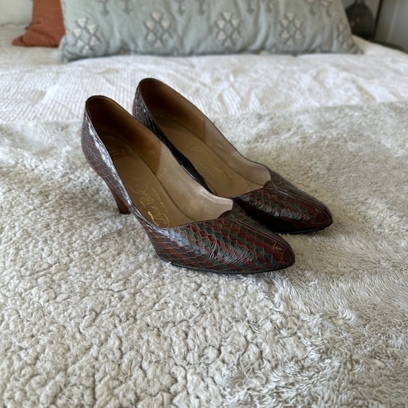 Thos Cort Ltd. Authentic Vintage rare heels. Genuine reptile - Picture 1 of 12